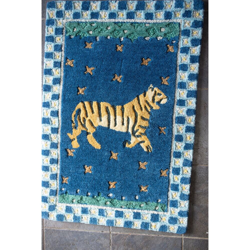 Anthropologie Printed Goods Hand Tufted 100% Wool Tiger Rug 2X3 - Picture 2 of 3